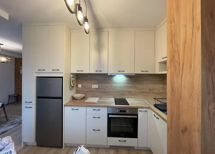 стил تشبيلار